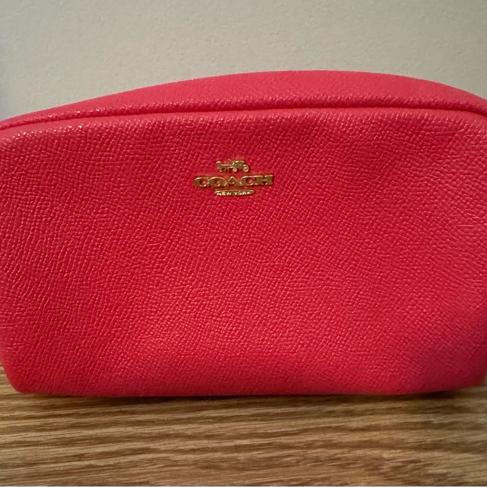 Coach Pink Pouch/Make-up Bag - Picture 2 of 5